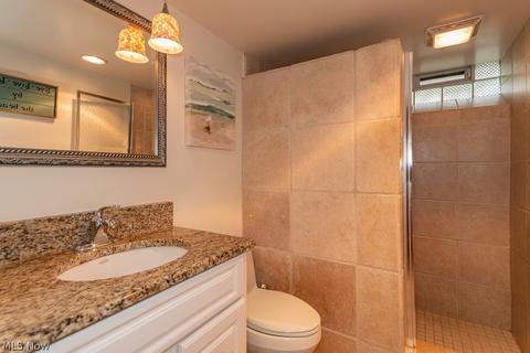 856 E 261st St, Euclid, OH 44132 photo 21