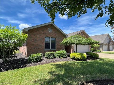 233 Pinehurst Dr, Dover, OH 44622 photo 32