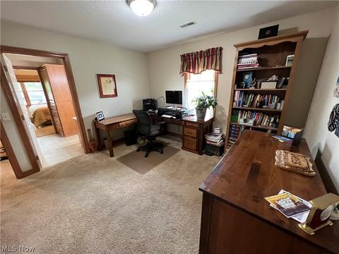 233 Pinehurst Dr, Dover, OH 44622 photo 25