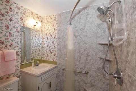 2771 Brian Dr, Parma, OH 44134 photo 7