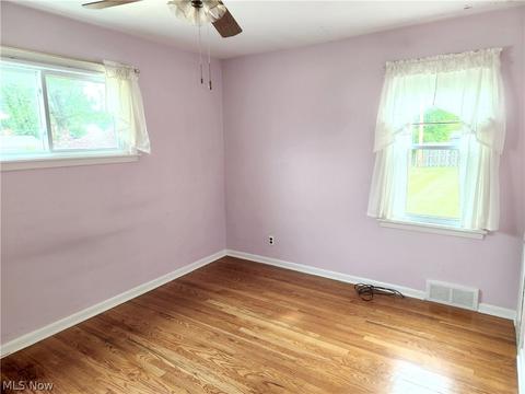 2369 E 290th St, Wickliffe, OH 44092 photo 11