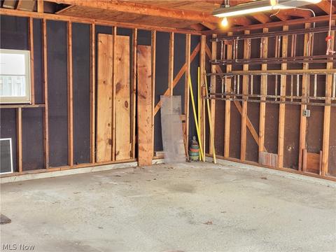 2369 E 290th St, Wickliffe, OH 44092 photo 32