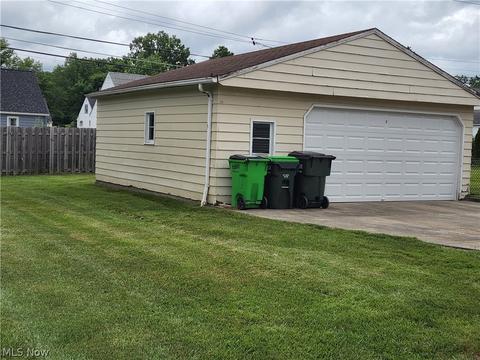 2369 E 290th St, Wickliffe, OH 44092 photo 31