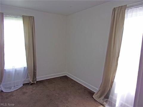 833 Ranney St, Akron, OH 44310 photo 16
