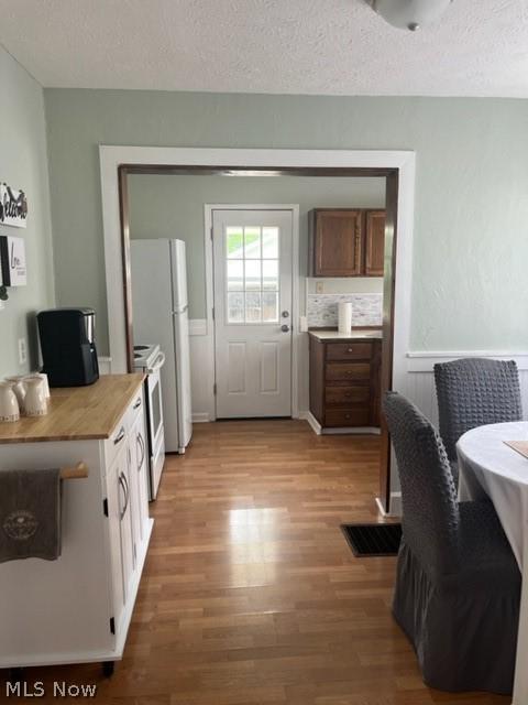 833 Ranney St, Akron, OH 44310 photo 9