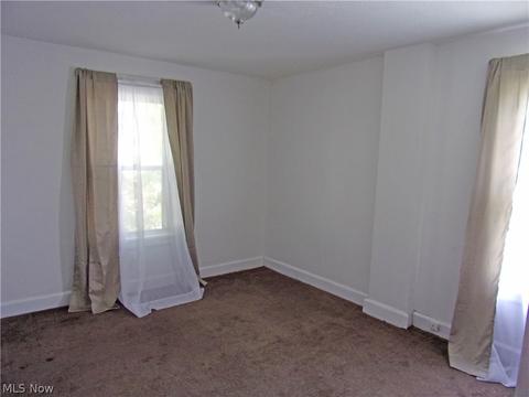 833 Ranney St, Akron, OH 44310 photo 14