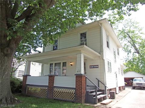 833 Ranney St, Akron, OH 44310 photo 1