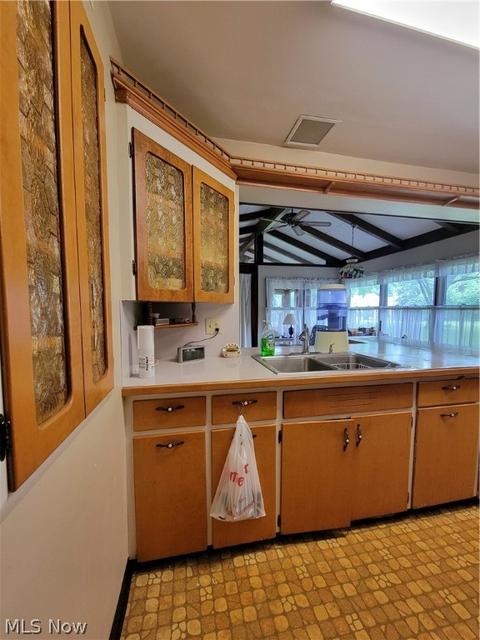6304 Murray Ridge Rd, Elyria, OH 44035 photo 7