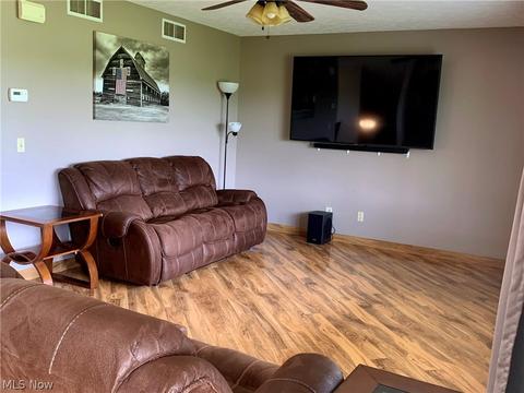 39160 Smith Rd, Litchfield, OH 44253 photo 5