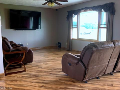 39160 Smith Rd, Litchfield, OH 44253 photo 6