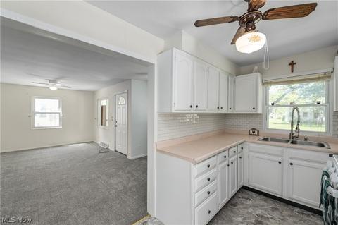 1525 Cedar Dr, Lorain, OH 44052 photo 9