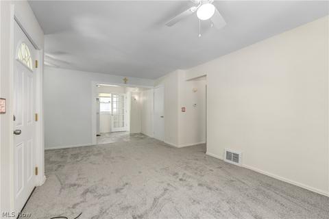 1525 Cedar Dr, Lorain, OH 44052 photo 6