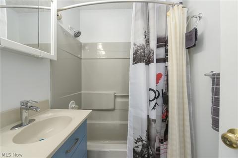 1525 Cedar Dr, Lorain, OH 44052 photo 18