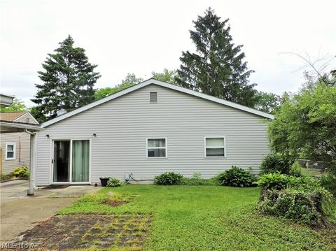 306 Roosevelt Ave, Elyria, OH 44035 photo 20