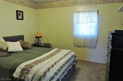 306 Roosevelt Ave, Elyria, OH 44035 photo 9