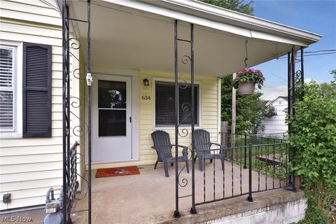 634 Eastern Heights Blvd, Elyria, OH 44035 photo 2