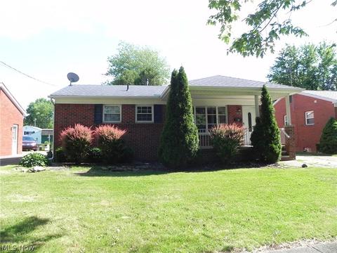 853 Livermore Ln, Elyria, OH 44035 photo 1