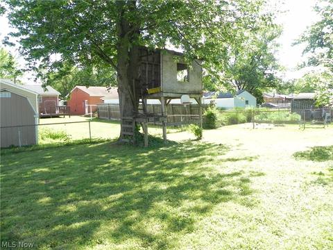 853 Livermore Ln, Elyria, OH 44035 photo 15