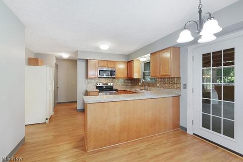 34741 S Side Park Dr, Solon, OH 44139 photo 10