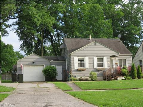 641 Eastern Heights Blvd, Elyria, OH 44035 photo 1