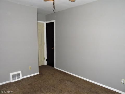641 Eastern Heights Blvd, Elyria, OH 44035 photo 15