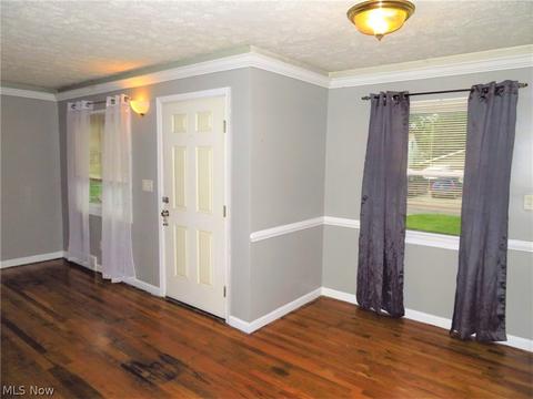 641 Eastern Heights Blvd, Elyria, OH 44035 photo 7