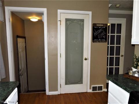641 Eastern Heights Blvd, Elyria, OH 44035 photo 12