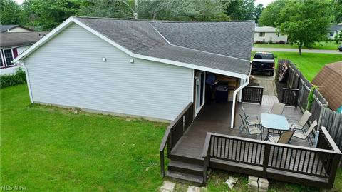 360 Hickory Run, Lagrange, OH 44050 photo 7