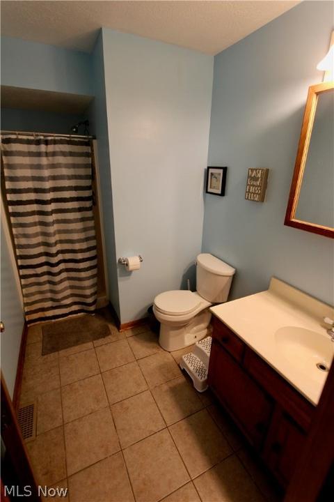 360 Hickory Run, Lagrange, OH 44050 photo 21