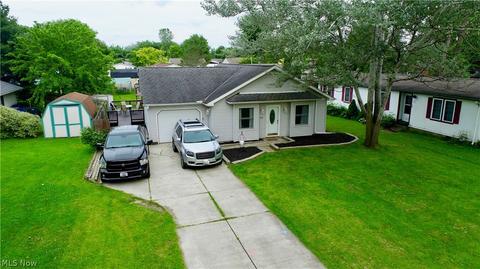 360 Hickory Run, Lagrange, OH 44050 photo 1