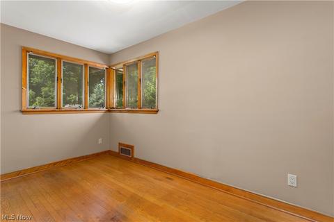 605 Washington Ave, Elyria, OH 44035 photo 25