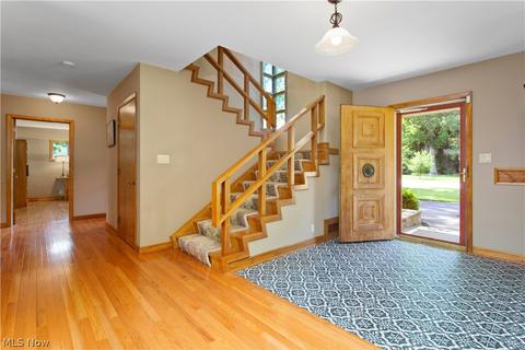 605 Washington Ave, Elyria, OH 44035 photo 2