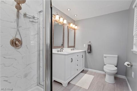 605 Washington Ave, Elyria, OH 44035 photo 21
