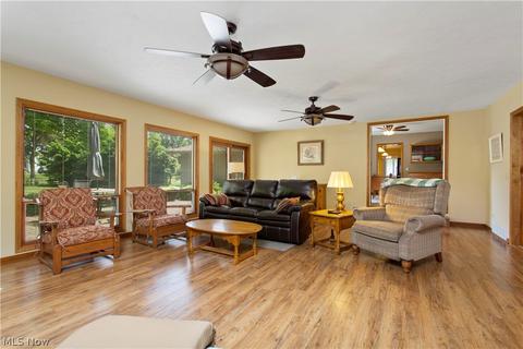 605 Washington Ave, Elyria, OH 44035 photo 8