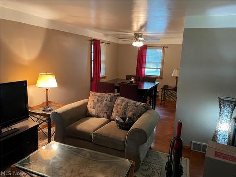 30 Cathy Way, Youngstown, OH 44512 photo 10