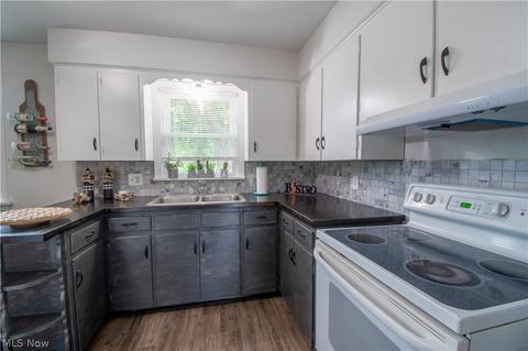 149 Cayuga Ave NW, Canton, OH 44708 photo 8