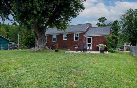 149 Cayuga Ave NW, Canton, OH 44708 photo 3