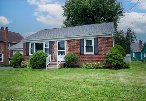 149 Cayuga Ave NW, Canton, OH 44708 photo 2