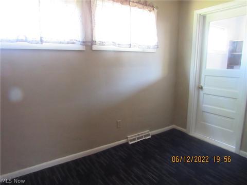 5108 Benefit Ave, Ashtabula, OH 44004 photo 9