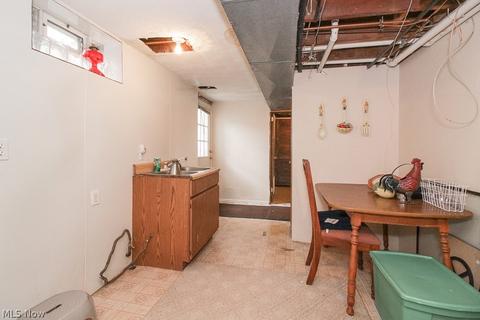 1860 E 37th St, Lorain, OH 44055 photo 24