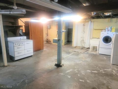 137 E 10th St, Dover, OH 44622 photo 13