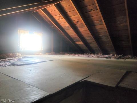 137 E 10th St, Dover, OH 44622 photo 24