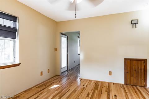 308 Scott Ave, Belpre, OH 45714 photo 8