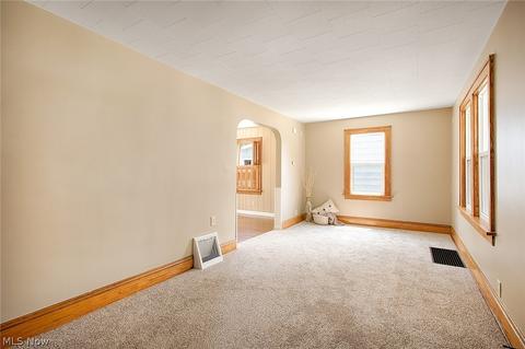 2507 Edwin Ave, Akron, OH 44314 photo 6
