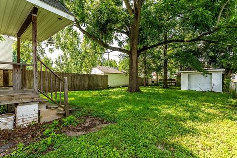 411 11th St, Elyria, OH 44035 photo 12