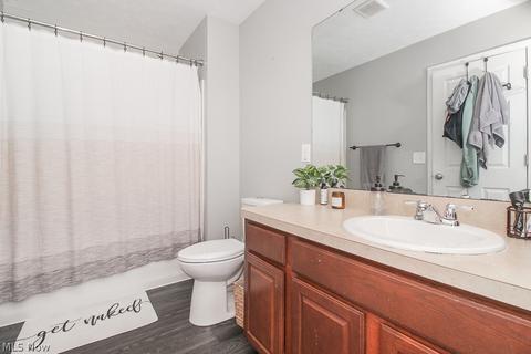 4584 Blush Ct, Lorain, OH 44053 photo 18