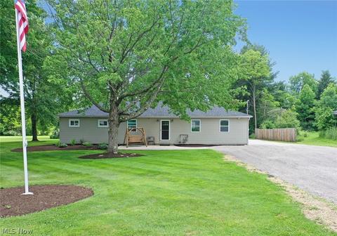 11903 Bean Rd, Chardon, OH 44024 photo 1