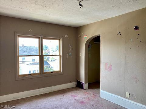 400 Broad Ave NW, Canton, OH 44708 photo 8