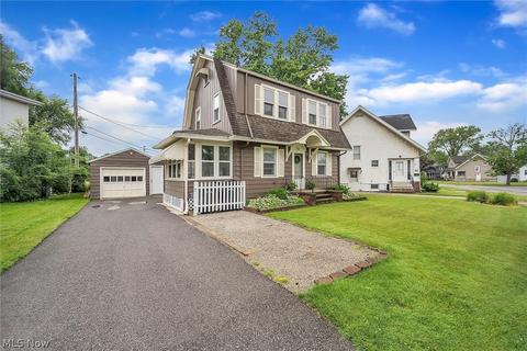 535 Ohio St, Elyria, OH 44035 photo 2