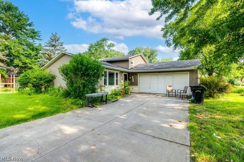 740 Abbe Rd N, Elyria, OH 44035 photo 1